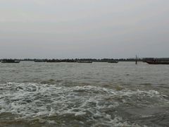 -洞里萨湖