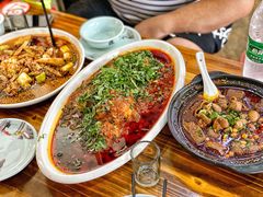 -洪平血旺椒麻鸡雅鱼饭店(熊猫大道店)