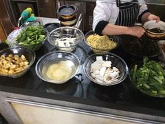 -食上东新街美食街区(民乐新都会店)