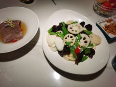 -荷塘秋月·本帮江浙菜(国权路店)