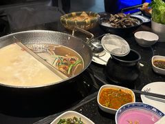 -捞王猪肚鸡火锅(财富中心店)