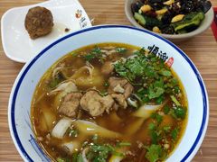 -顺溜·手工刀削面·黑金店(铜锣湾店)