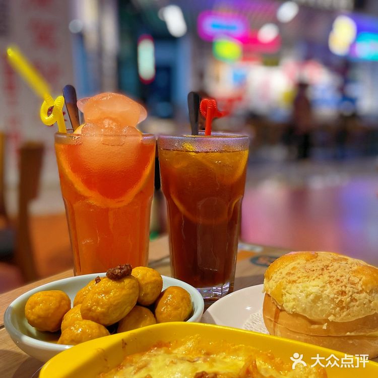 一秒港风茶餐厅|68元就可吃到惠灵顿牛排