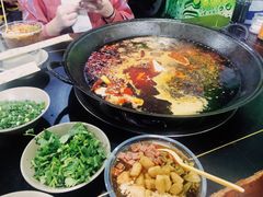 -星鸿社重庆老火锅