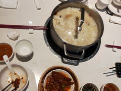 -煲王粤菜餐厅(中侨中心店)