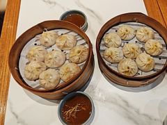 -馋三尺蟹粉小笼(人民广场店)