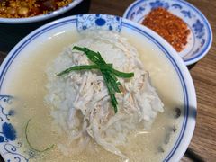 -肖四女乐山跷脚牛肉(南汇大学城生活广场店)