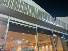 -星巴克臻选(嘉兴海宁银泰城店)