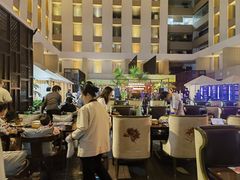 -朗丽兹餐厅