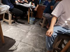 -虾易落味(杭州黄龙万科中心店)