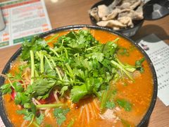 -肥汁米蘭香港米线(定西路店)