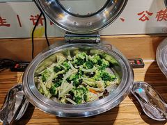 -感恩心素食馆(百世广场店)