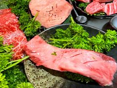 無二招牌五拼-無二炙坊·和牛烧肉(大钟寺1733店)