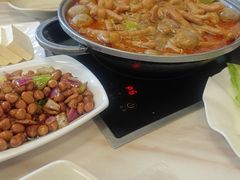 -彭记铁锅肥肠(东四总店)