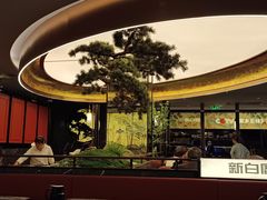 -百联临沂购物中心(临沂路店)