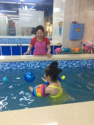 -子木乐园婴儿游泳馆(水晶港店)