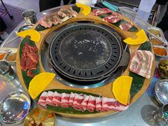 呼啦圈拼盘-玄希浪漫厨房·韩料烤肉(湖滨银泰in77店)
