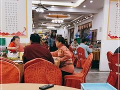 大堂-红日饭店(裕隆三路店)
