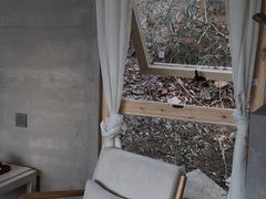 -亮河湾山庄