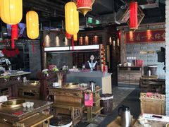 大堂-小龙坎老火锅(北京三里屯店)