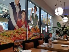 大堂-必胜客(百联又一城店)