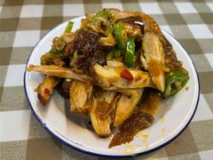 -三镇卤货二公司(汉街店)