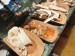 -芸山季·云南野生菌火锅(人民广场来福士店)