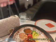 -阿妮叶李(光谷世界城店)