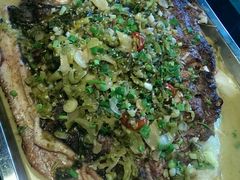 -鸣记脆皮烤鱼·海鲜烤鱼(三八广场店)