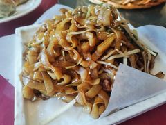 干炒牛河-粤仔湾砂锅粥(广益哥伦布店)