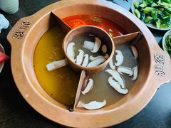 -滇釜火锅·能喝汤的火锅(车公庄店)