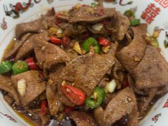 -湖南人家湘菜馆(镇江路店)