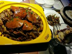 -多嘴肉蟹煲(万达店)