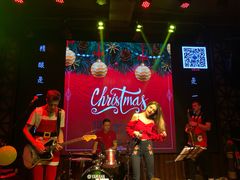 -爱啤精酿·民谣酒馆(滨江店)