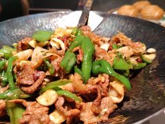 -费大厨辣椒炒肉(悠唐购物中心店)