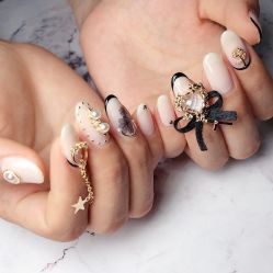 -摩睫+皮肤管理·科学美容中心