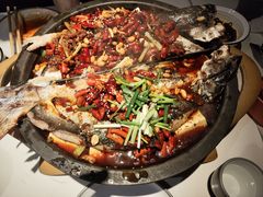 -鸣记脆皮烤鱼·海鲜烤鱼(三八广场店)