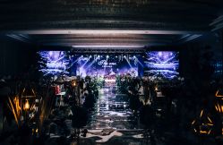 -艾米婚纱&婚礼策划