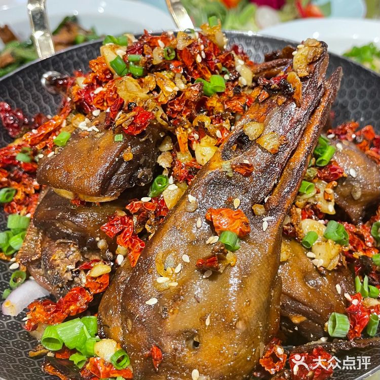 🔥辣到冒汗的湘菜，🌶️会吃辣的来｜海口美食