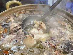 -雄伟美食(高沙中街店)