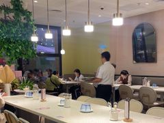 -必胜客(WOW中心城店)