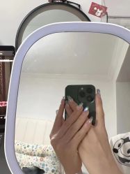 -吉吉靓甲美睫