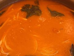 -螺思宝螺蛳粉火锅·鸭脚煲(西乡店)