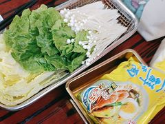 -沙胆彪炭炉牛杂煲(成都玉林店)