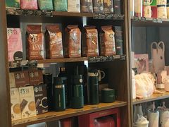零售区-星巴克(哈尔滨松雷店)