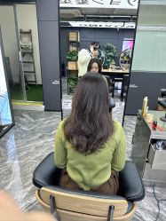 -藤野造型•烫染专业店