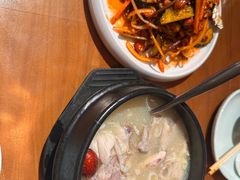 -长寿参鸡汤(朝韩风情街店)