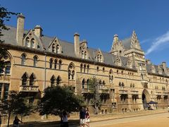 -牛津大学