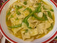 -闯关东东北农家菜(崂山石老人店)