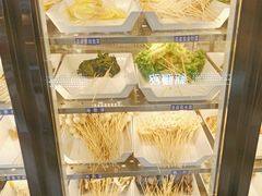 -辣八香新疆孜然串烤火锅(环球港店)